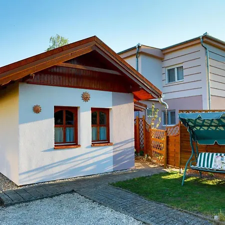 Napocska Nyaralohaz Balatonmariafurdo