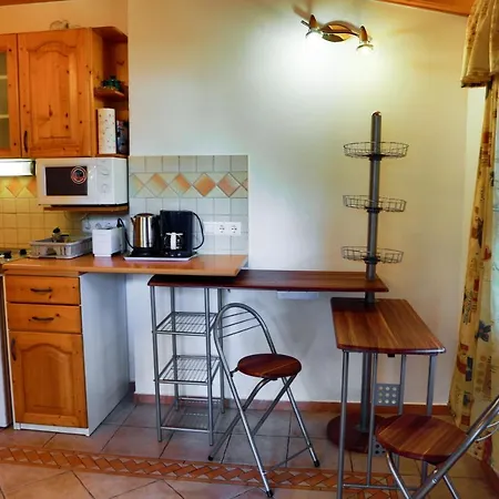 Napocska Nyaralohaz * Balatonmariafurdo